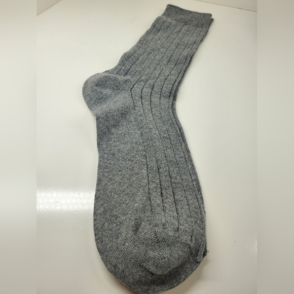 Gray Ribbed Dress Socks - Picture 4 of 4